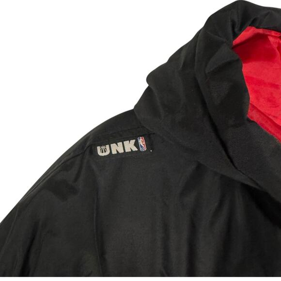 UNK NBA Atlanta Hawks Quilted Hooded Varsity Puffer Jacket Sz 2XL Embroidered - Picture 8 of 13